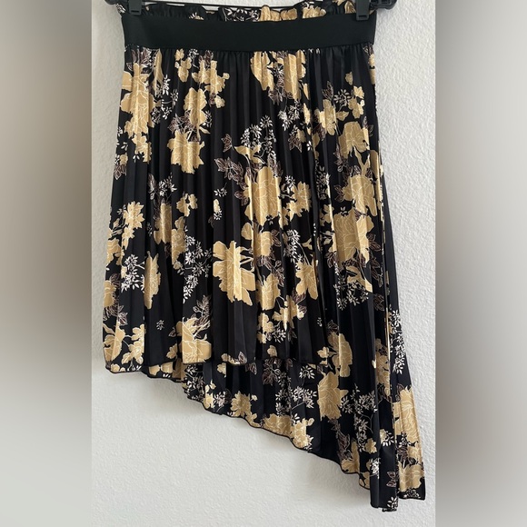 Papillon Floral Satin Pleated Asymmetrical Skirt - Picture 1 of 6